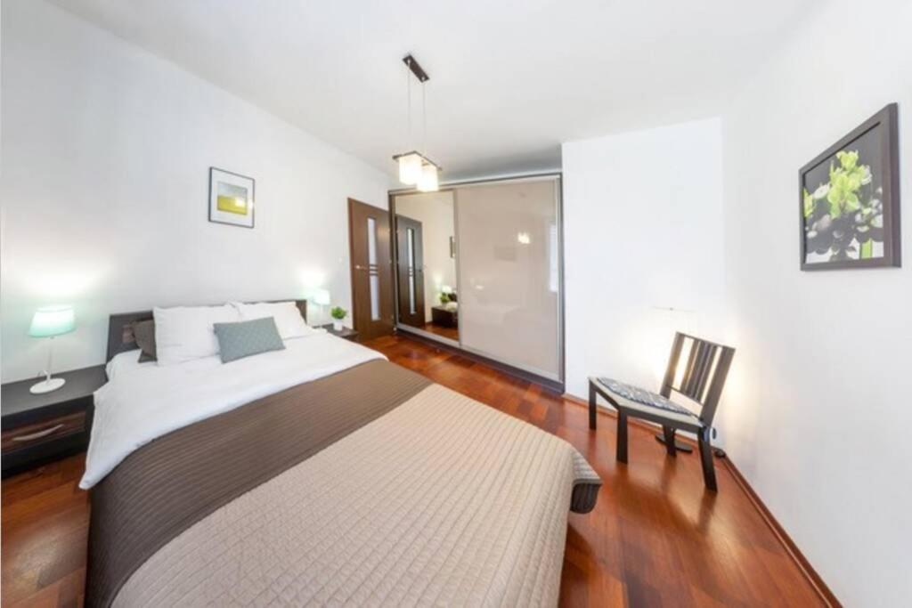 2 Sobieski / City Center Apartament
